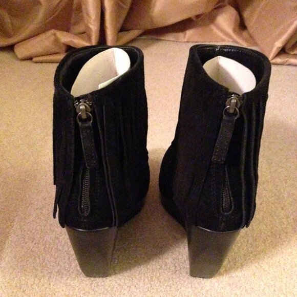 Fringed Suede Wedge Boots by Tapeet Vicini by Giuseppe Zanotti - Picture 2 of 7